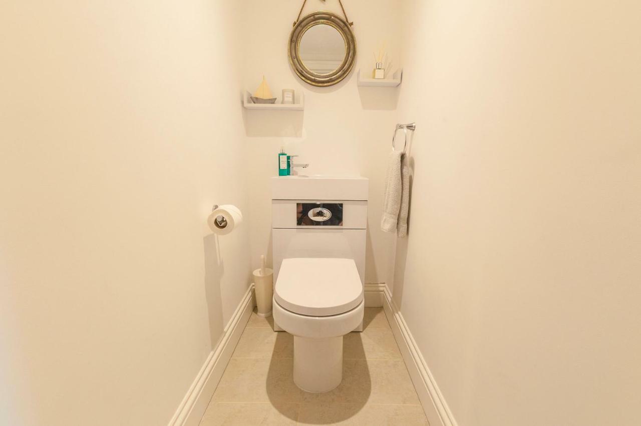 Apartmán Pure B - Exceptional Views Of Tamar & Royal William Yard With Free Parking & Wifi Plymouth Exteriér fotografie
